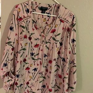 Liz Claiborne 3X Pink floral design top